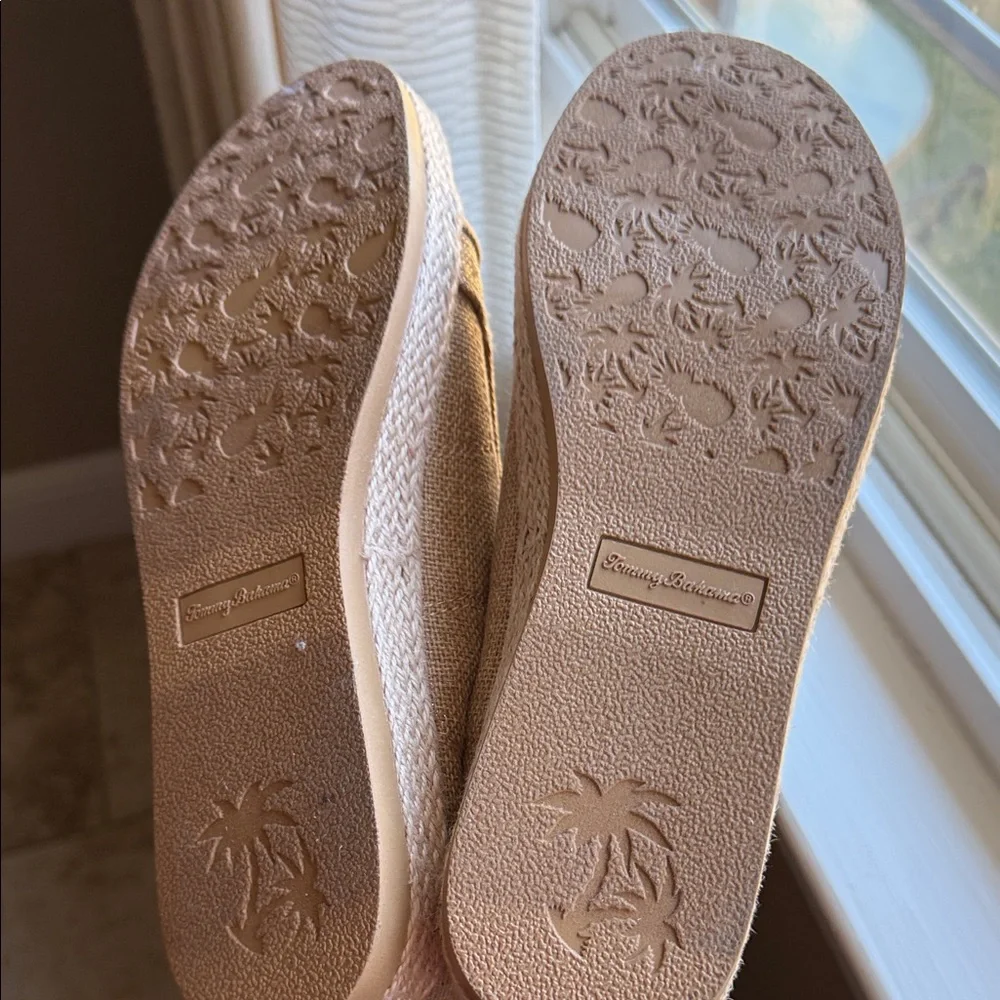 Tommy Bahama Galana Shimmer Tan Canvas Espadrille Sneakers Size  7.5